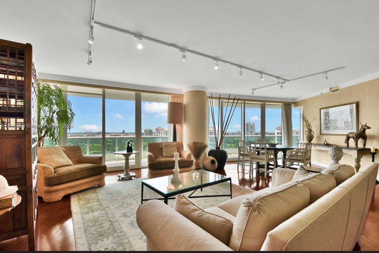 Picture of 19955 NE 38Th Ct # 1701, Aventura, FL 33180