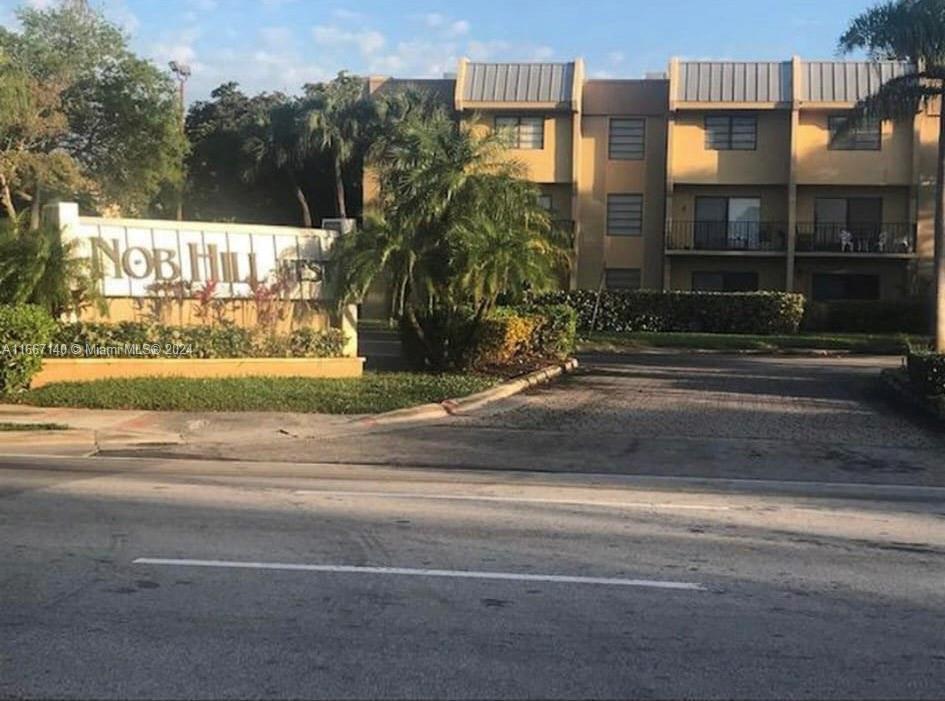 Picture of 10413 N Kendall Dr # B206, Miami, FL 33176