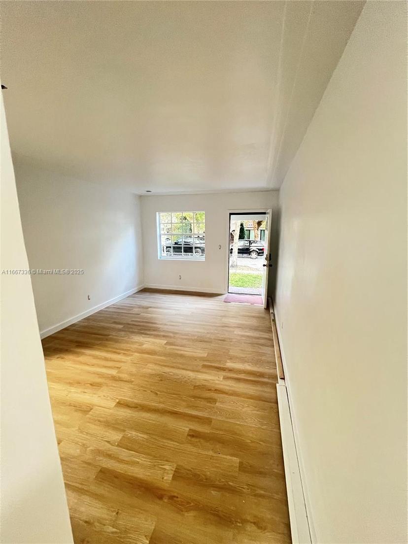 Picture of 4725 NE Miami Ct, Miami FL 33137