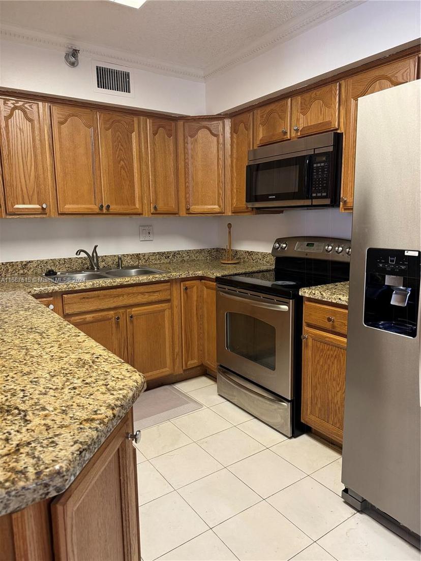 Picture of 3400 NE 192Nd St # 206, Aventura FL 33180