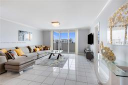 Picture of 2750 NE 183Rd St # 1910, Aventura, FL 33160