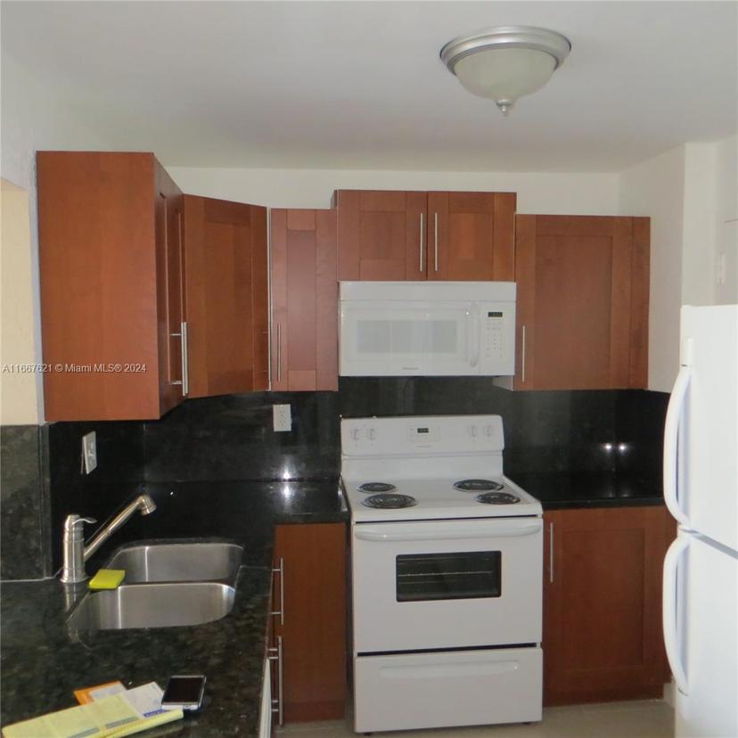 Picture of 9143 SW 77Th Ave # B403, Miami FL 33156