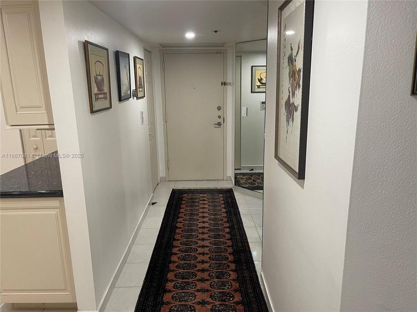 Picture of 1717 N Bayshore Dr # 2531, Miami FL 33132