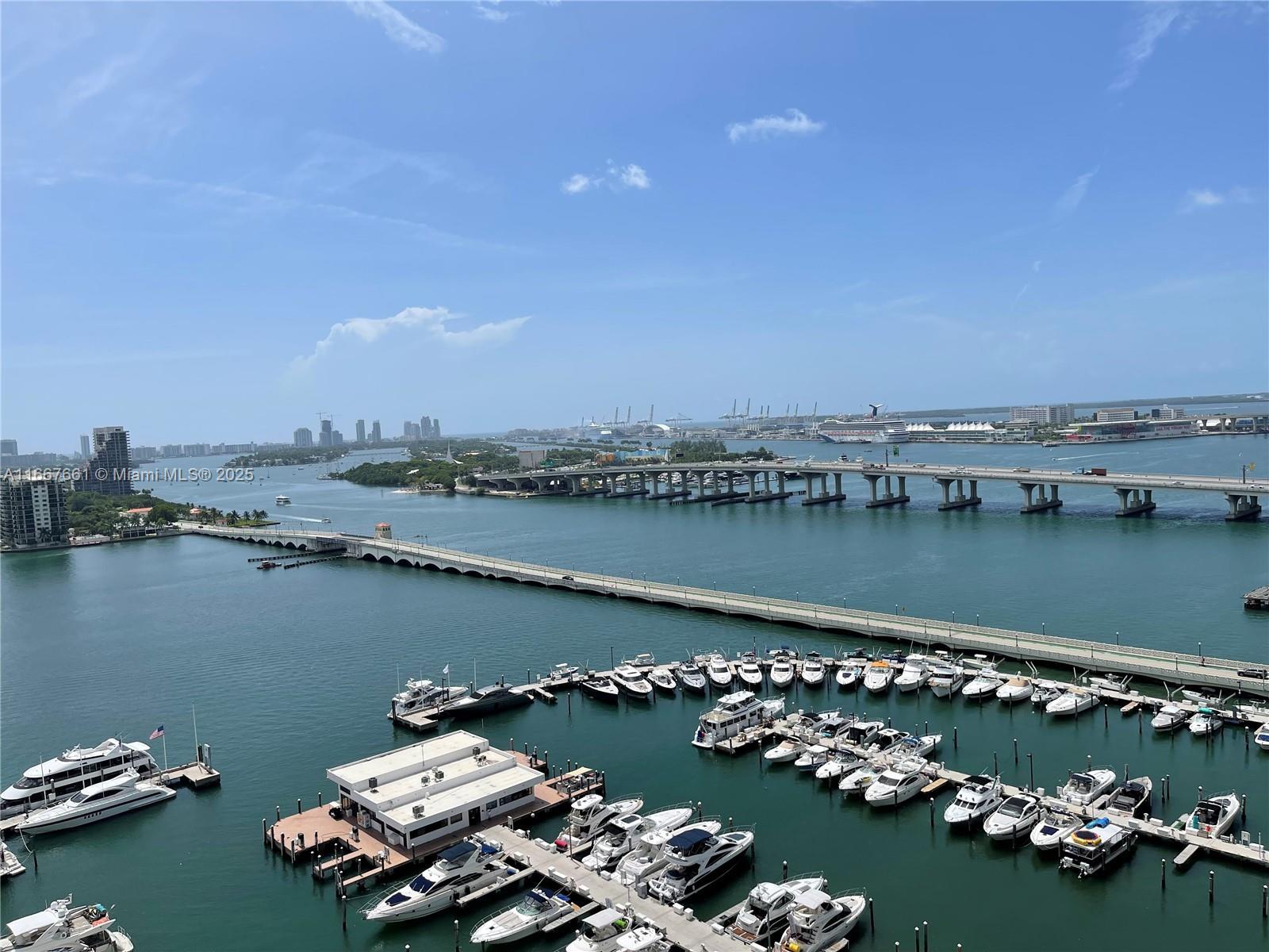 Picture of 1717 N Bayshore Dr # 2531, Miami, FL 33132