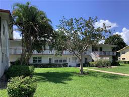 Picture of 60 Windsor C # 60, West Palm Beach, FL 33417