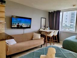 Picture of 19201 Collins Ave # 343, Sunny Isles Beach, FL 33160