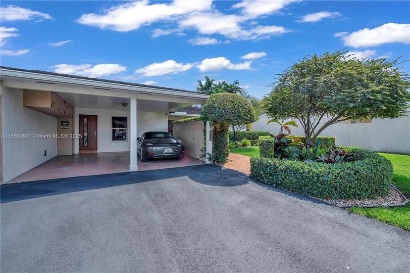 Picture of 8535 SW 80Th Pl, Miami FL 33143