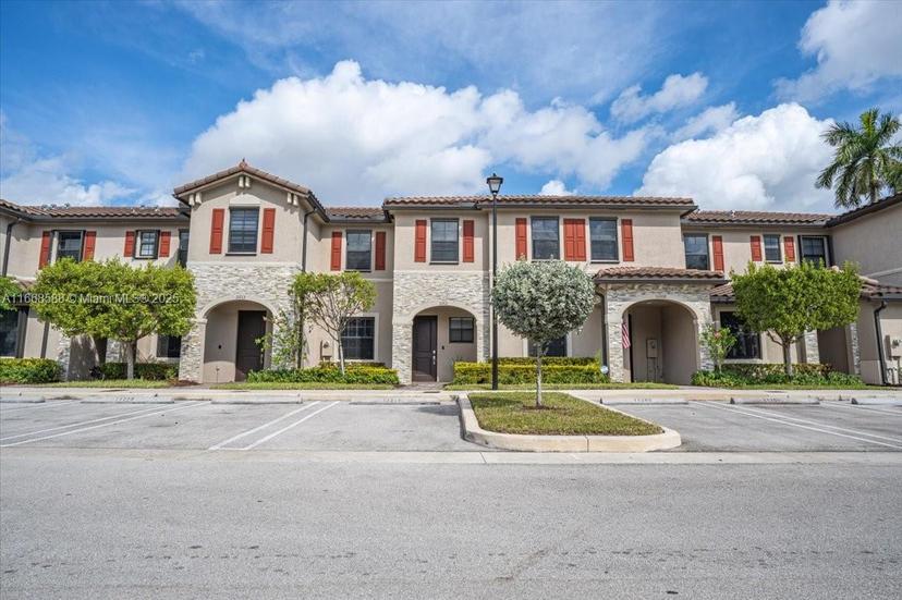 Picture of 11211 SW 249Th St, Homestead FL 33032