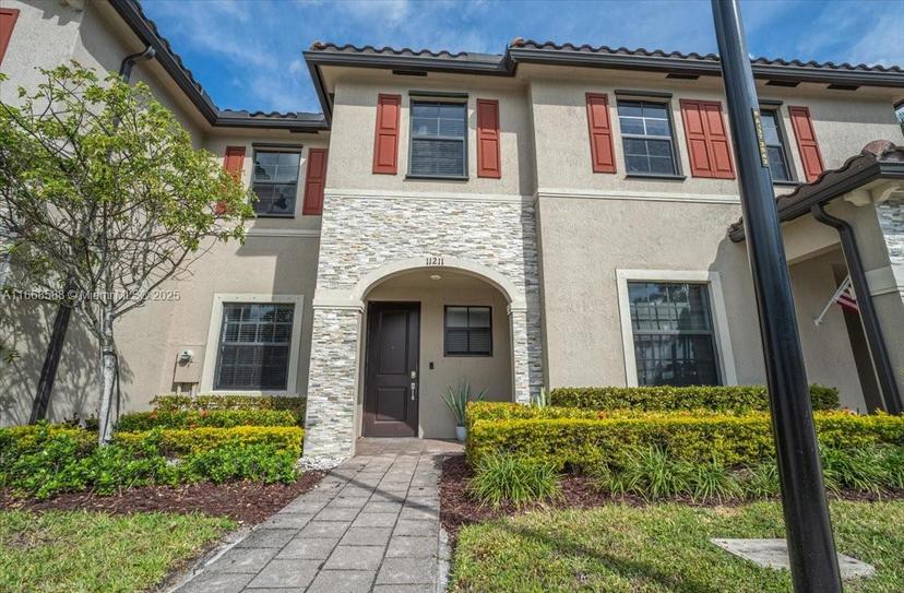 Picture of 11211 SW 249Th St, Homestead FL 33032