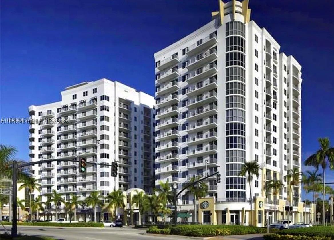 Picture of 1830 Radius Dr # 410, Hollywood, FL 33020