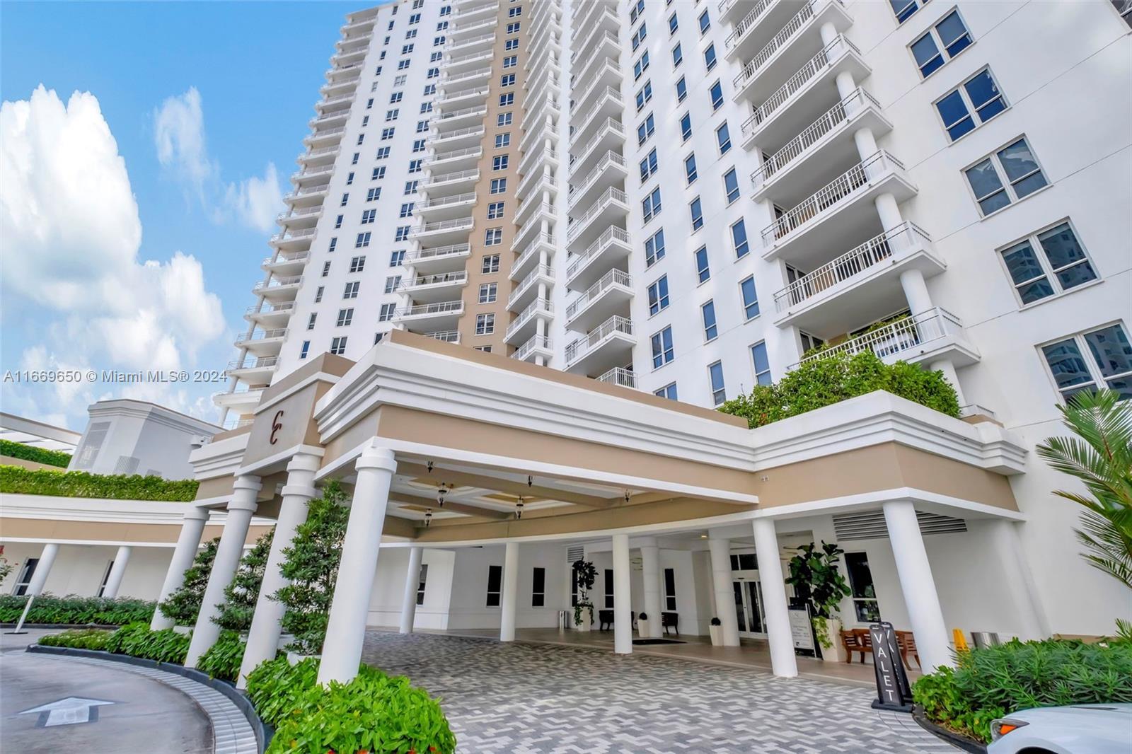 Picture of 701 Brickell Key Blvd # 1108, Miami, FL 33131
