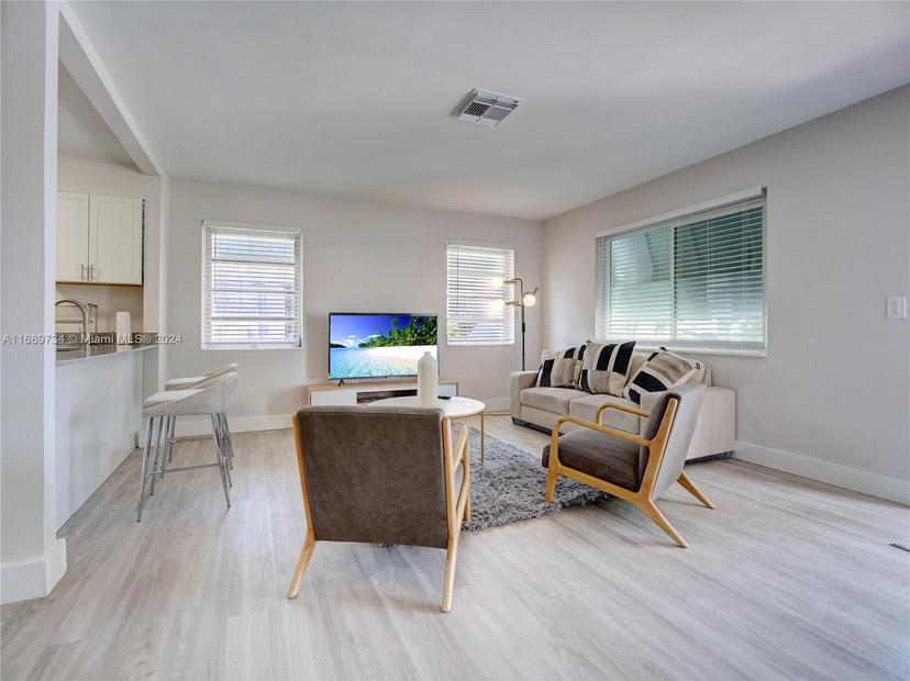 Picture of 510 NW 43Rd St, Miami FL 33127