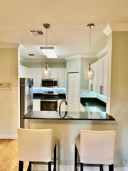 Picture of 6740 NW 109Th Ct, Doral, FL 33178
