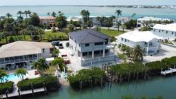 Picture of 230 15Th Circle, Key Colony, FL 33051