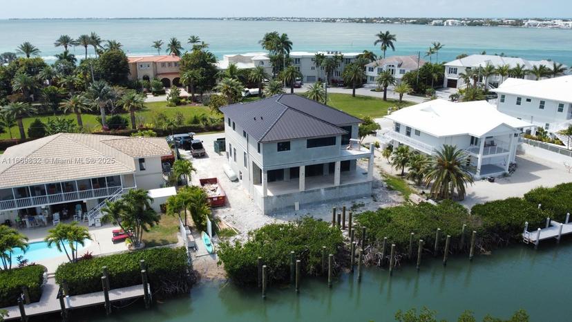 Picture of 230 15Th Circle, Key Colony FL 33051