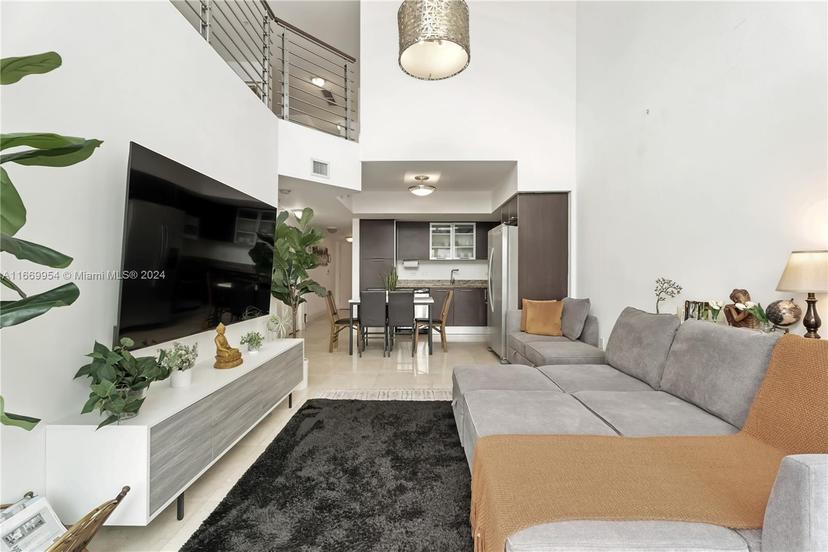 Picture of 41 SE 5Th St # 2107, Miami FL 33131