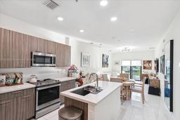 Picture of 4636 NW 84Th Ave # 47, Doral, FL 33166