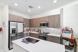 Picture of 4636 NW 84Th Ave # 47, Doral, FL 33166