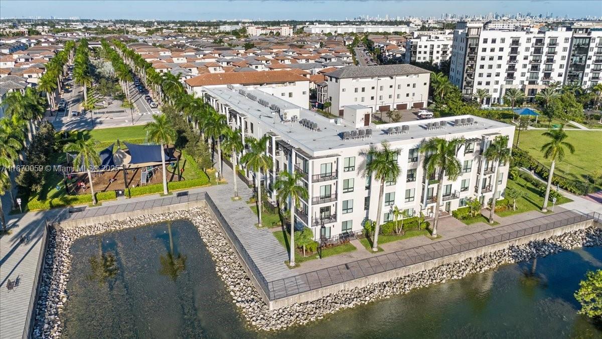 Picture of 4636 NW 84Th Ave # 47, Doral, FL 33166