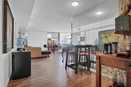 Picture of 905 Brickell Bay Dr # 1121, Miami, FL 33131