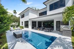 Picture of 601 Cordova Rd, Fort Lauderdale, FL 33316