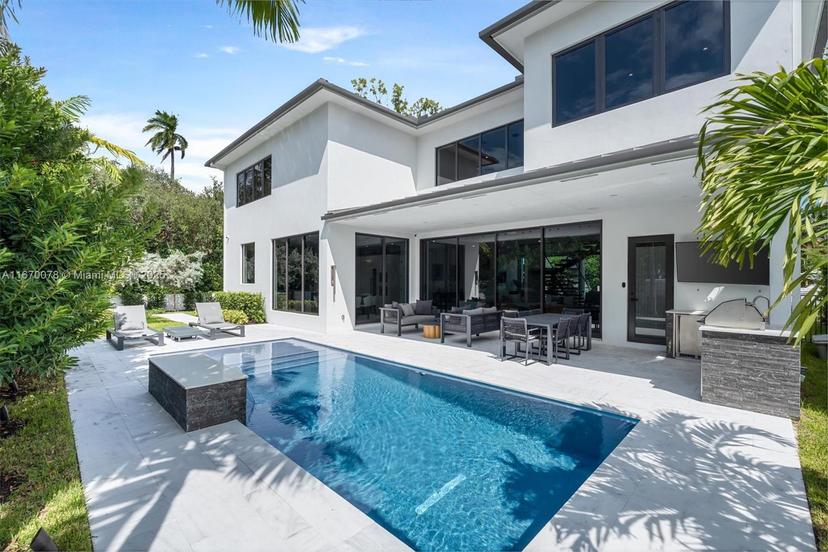 Picture of 601 Cordova Rd, Fort Lauderdale FL 33316