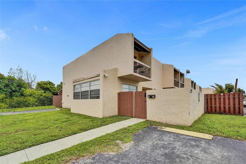 Picture of 3660 SW 59Th Ave # 1, Davie FL 33314