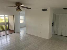 Picture of 10641 SW 108Th Ave # 4E, Miami, FL 33176