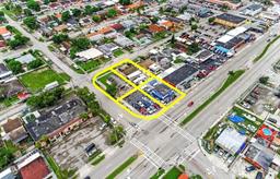 Picture of 4264 E 8 Ct, Hialeah, FL 33013