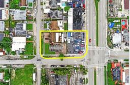 Picture of 4264 E 8 Ct, Hialeah, FL 33013