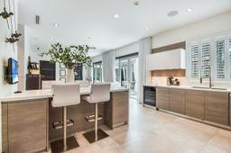 Picture of 2382 Alton Rd, Miami Beach, FL 33140