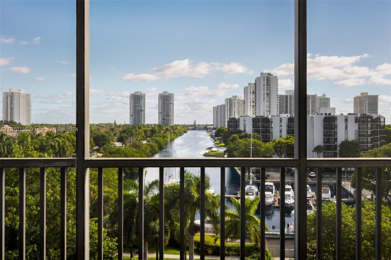 Picture of 3375 N Country Club Dr # 602, Aventura, FL 33180