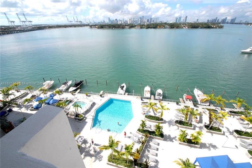 Picture of 800 West Ave, Miami Beach FL 33139