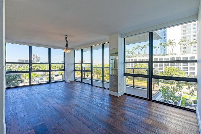 Picture of 600 NE 36Th St # 423, Miami FL 33137