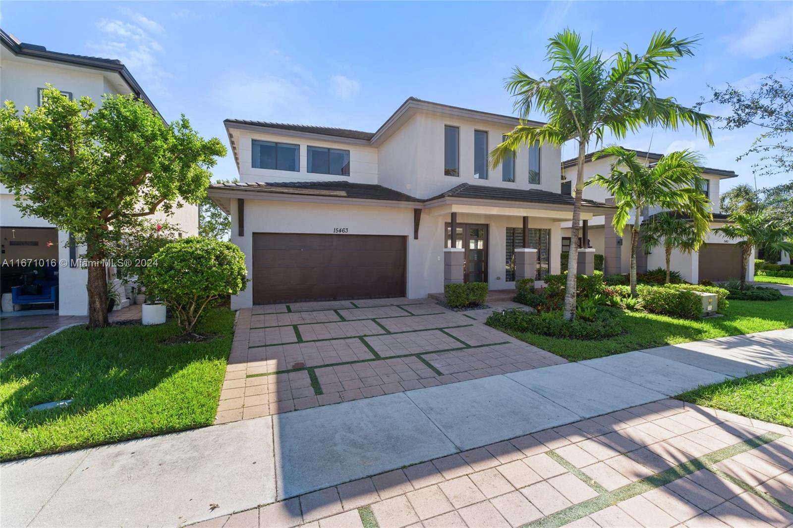 Picture of 15463 NW 88Th Ave, Miami Lakes, FL 33018