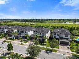 Picture of 15463 NW 88Th Ave, Miami Lakes, FL 33018