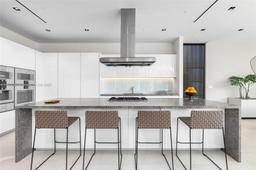 Picture of 1081 W 48Th St, Miami Beach, FL 33140