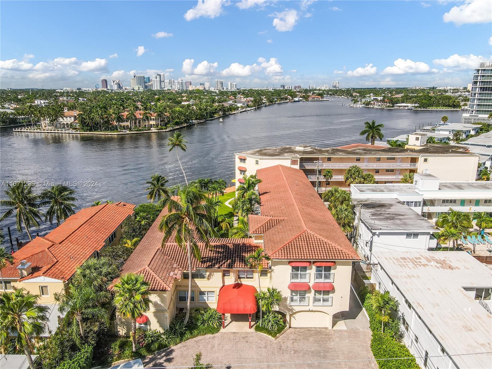 Picture of 341 N Birch Rd # 205, Fort Lauderdale, FL 33304