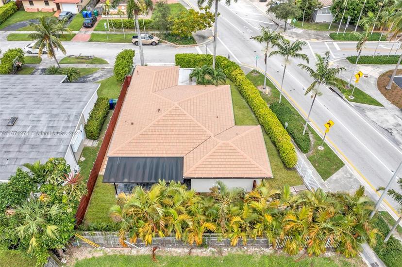 Picture of 1090 NE 81St St, Miami FL 33138