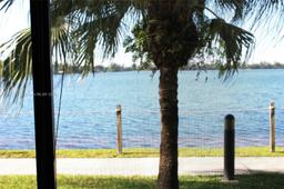 Picture of 112 Lake Emerald Dr # 109, Oakland Park, FL 33309