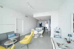 Picture of 900 Biscayne Blvd # 2104, Miami, FL 33132