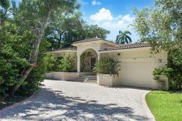 Picture of 188 Park Dr, Bal Harbour, FL 33154
