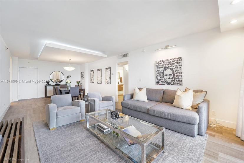 Picture of 90 Edgewater Dr # 1015, Coral Gables FL 33133