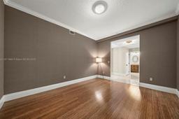 Picture of 801 S Olive Avenue # 602, West Palm Beach, FL 33401