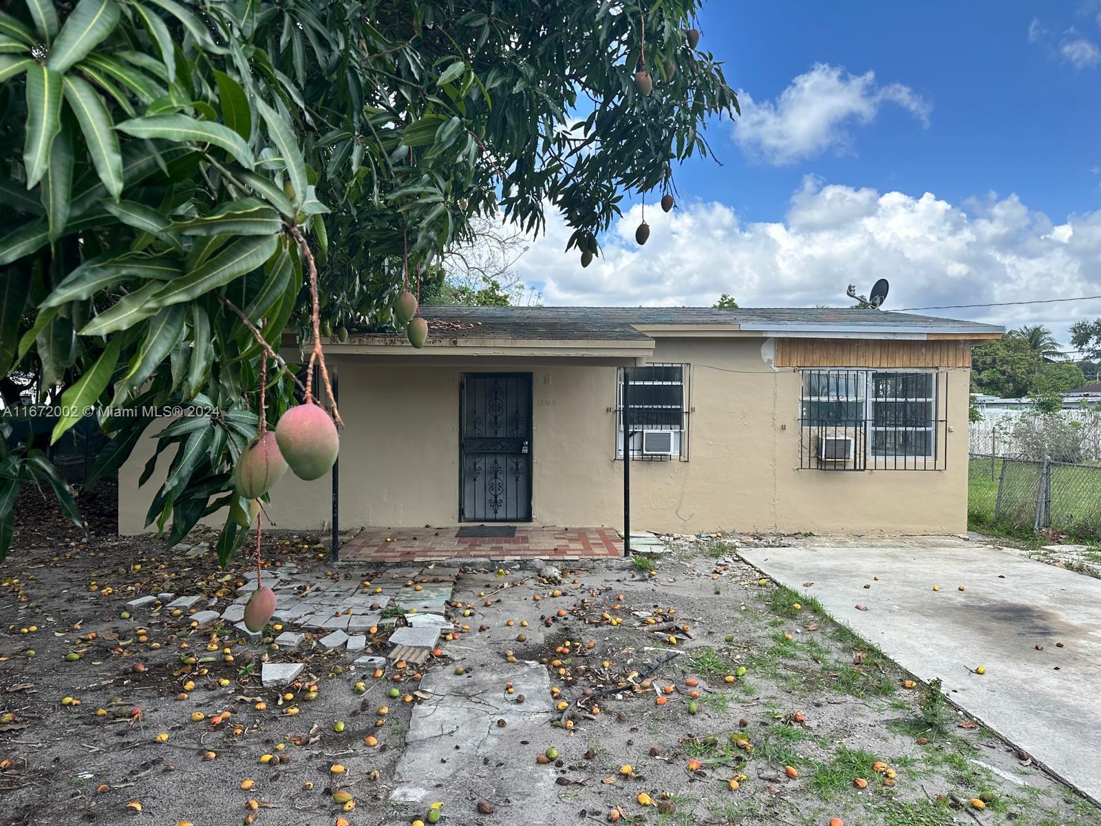 Picture of 18020 NW 2Nd Pl, Miami Gardens, FL 33169