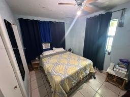 Picture of 18020 NW 2Nd Pl, Miami Gardens, FL 33169