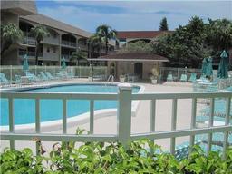 Picture of 541 Blue Heron Dr # 114, Hallandale Beach, FL 33009