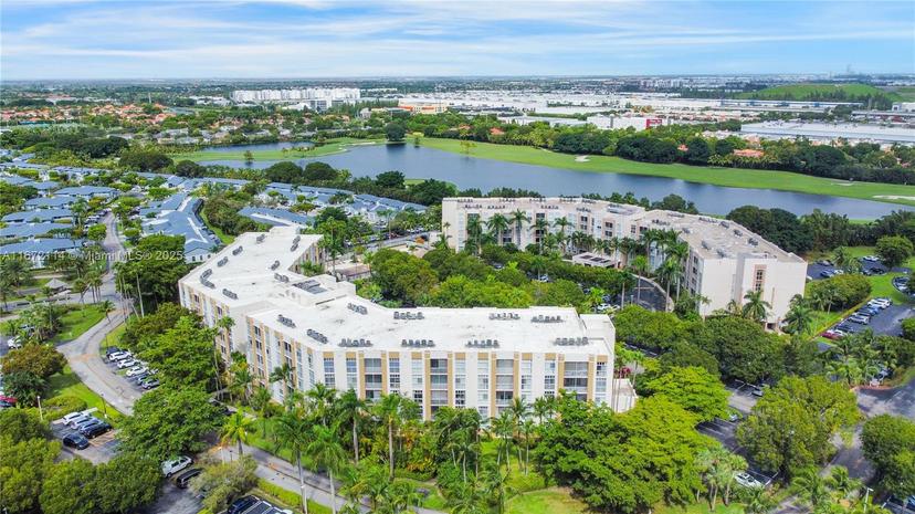 Picture of 9805 NW 52Nd St # 211, Doral FL 33178