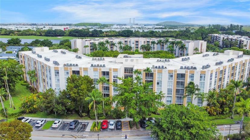 Picture of 9805 NW 52Nd St # 211, Doral FL 33178