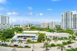 Picture of 1720 Harrison St # 9F, Hollywood, FL 33020